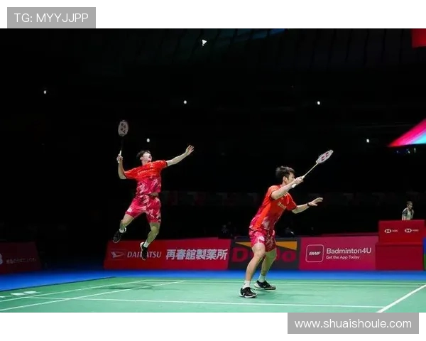 羽毛球技艺探秘：深入解析上海羽毛球队的防守策略与战术