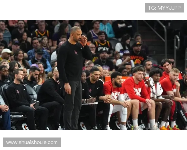 2013年NBA总决赛火箭与步行者的激烈对决回顾与精彩瞬间分析