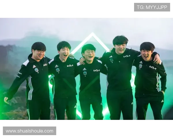 赛后复盘分析FPX与RNG实力对比及比赛亮点总结